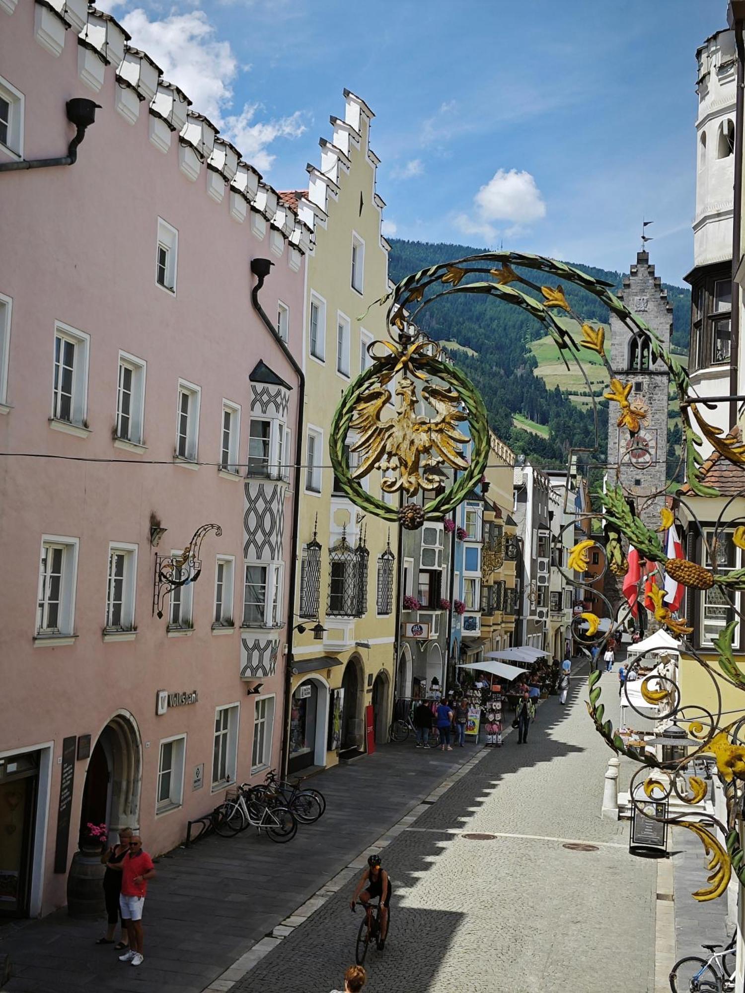 Appartamento Aquila D'Oro Sterzing Exteriör bild